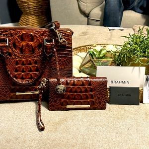 Brahmin with Wallet